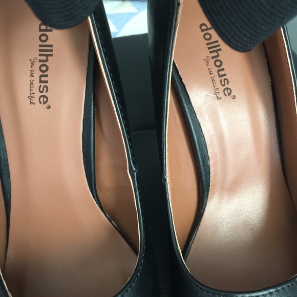 Dollhouse Ankle Strap Stiletto Shoes - Picture 7 of 7